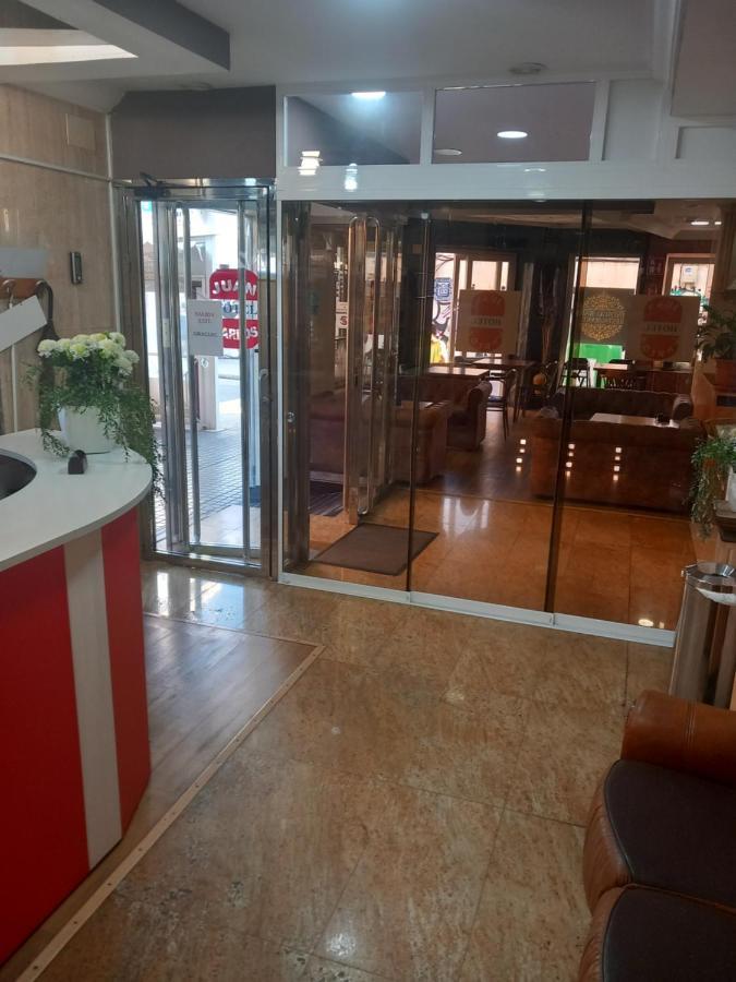Hotel Juan Carlos Torrevieja Exterior foto